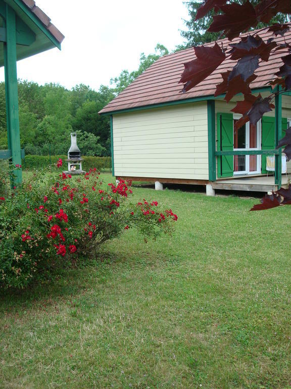 Village-Chalets Le Ru Du Pre Deux Rivieres Kamer foto