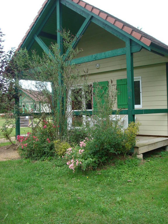 Village-Chalets Le Ru Du Pre Deux Rivieres Kamer foto