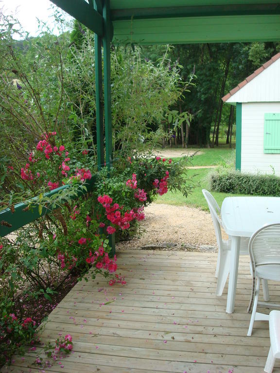 Village-Chalets Le Ru Du Pre Deux Rivieres Kamer foto